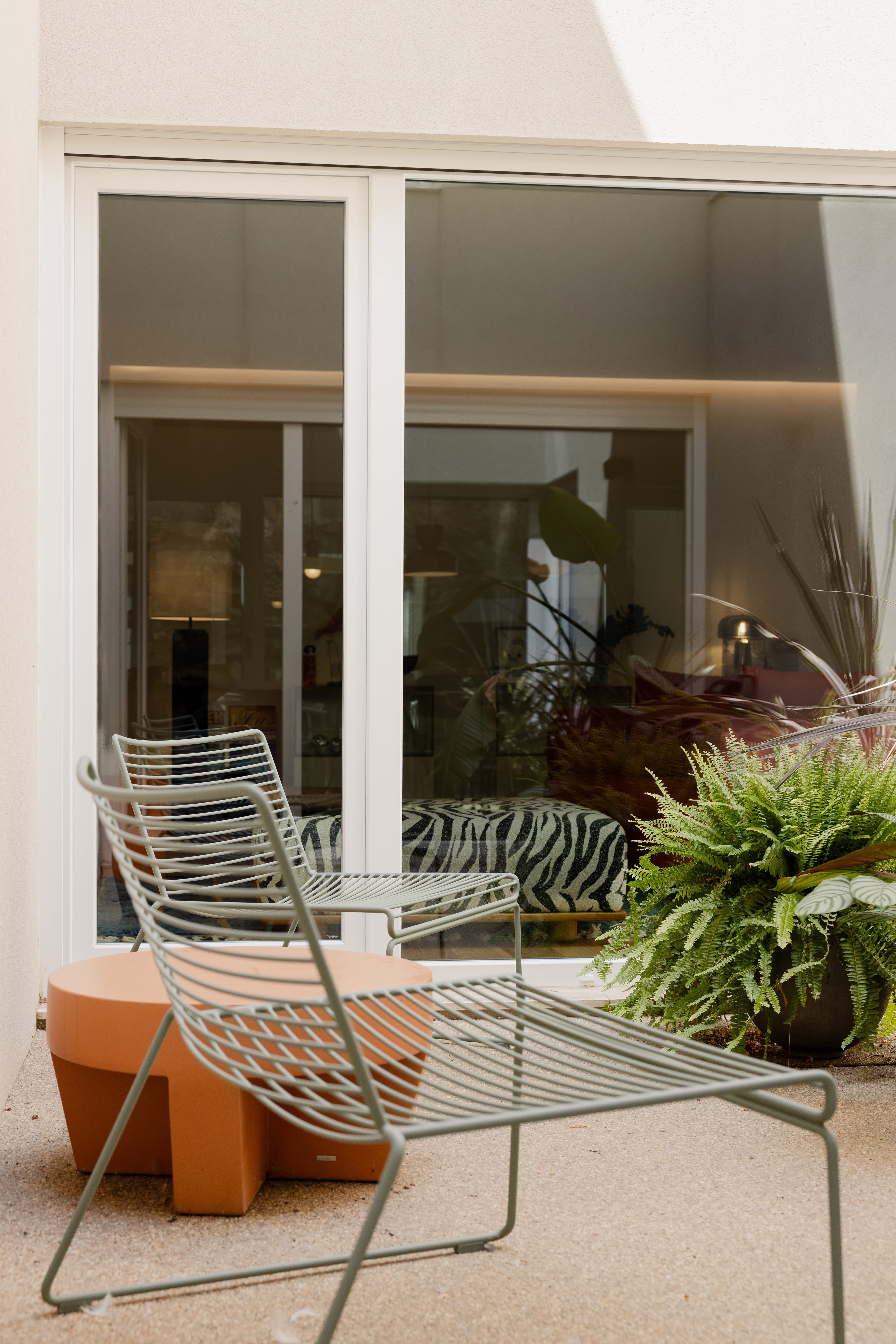 Image at row 6, column 2